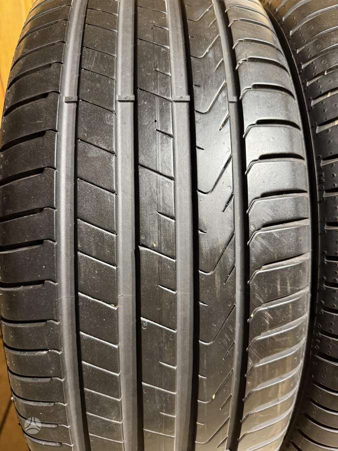 Pirelli Cinturato p7/MO, summer 235/55 R18