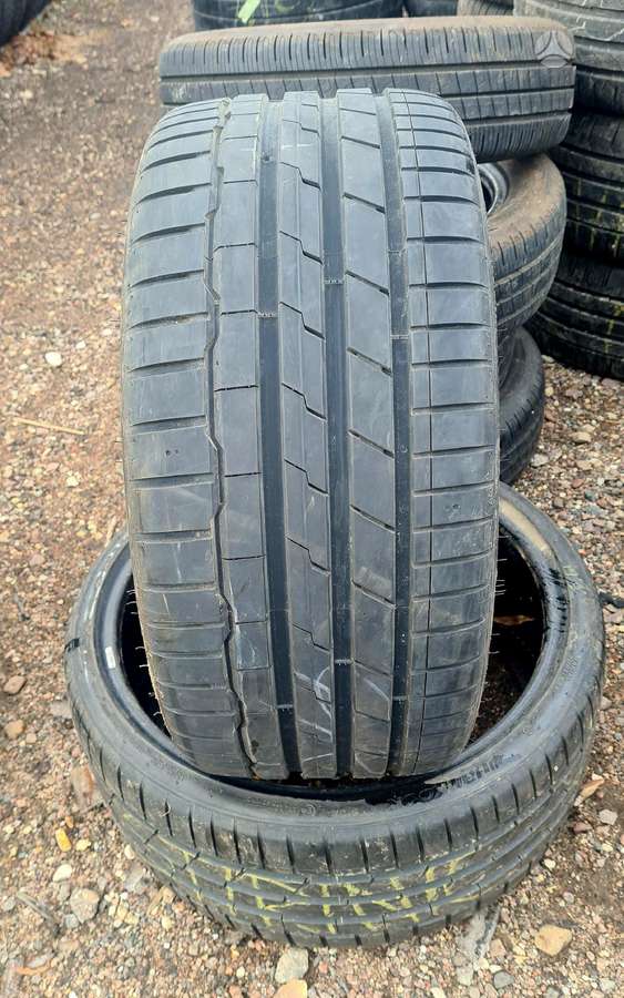 Hankook, vasarinės 245/30 R20