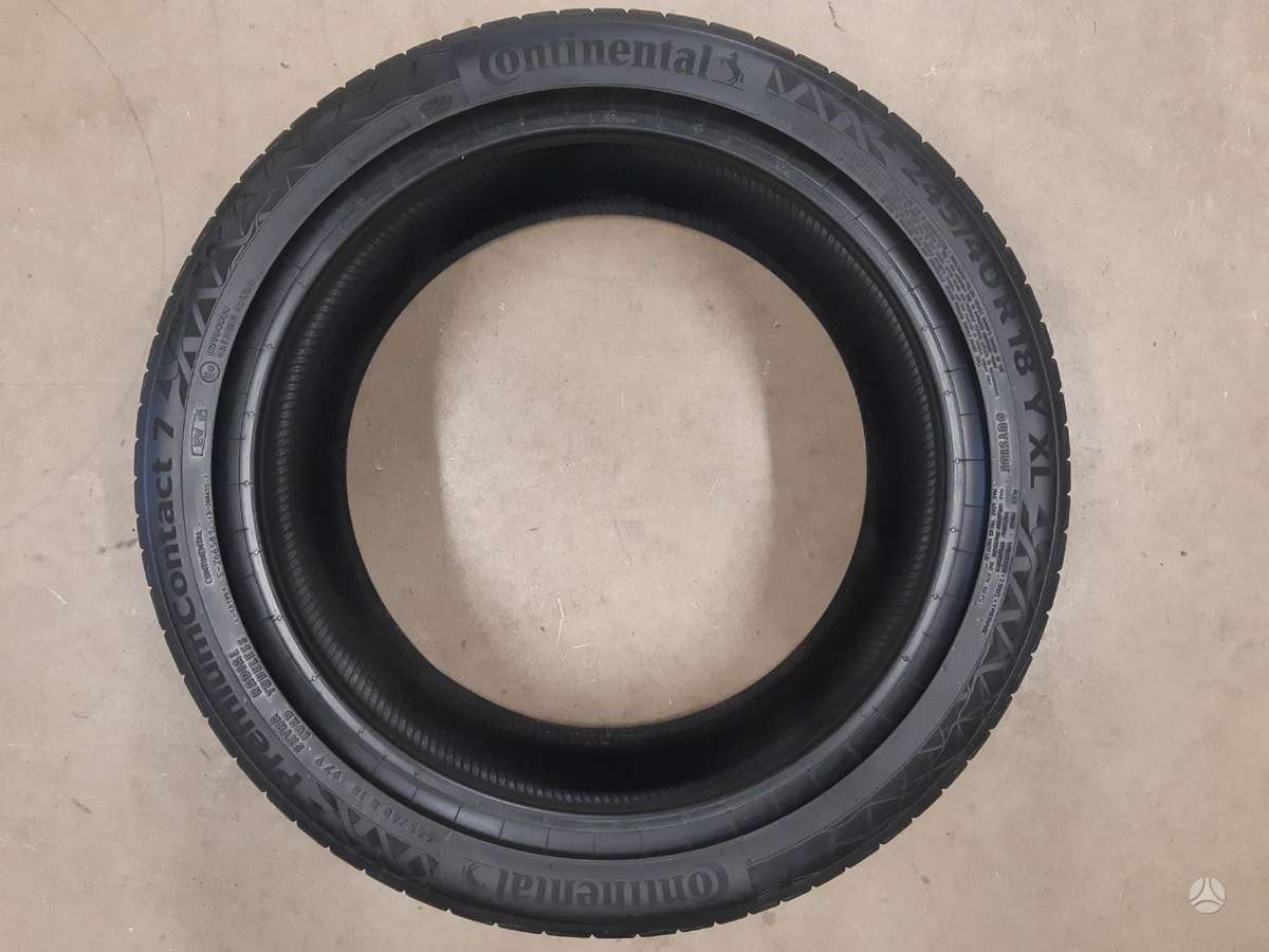 Continental 2024m 95% PremiumContact7, vasaras 245/40 R18