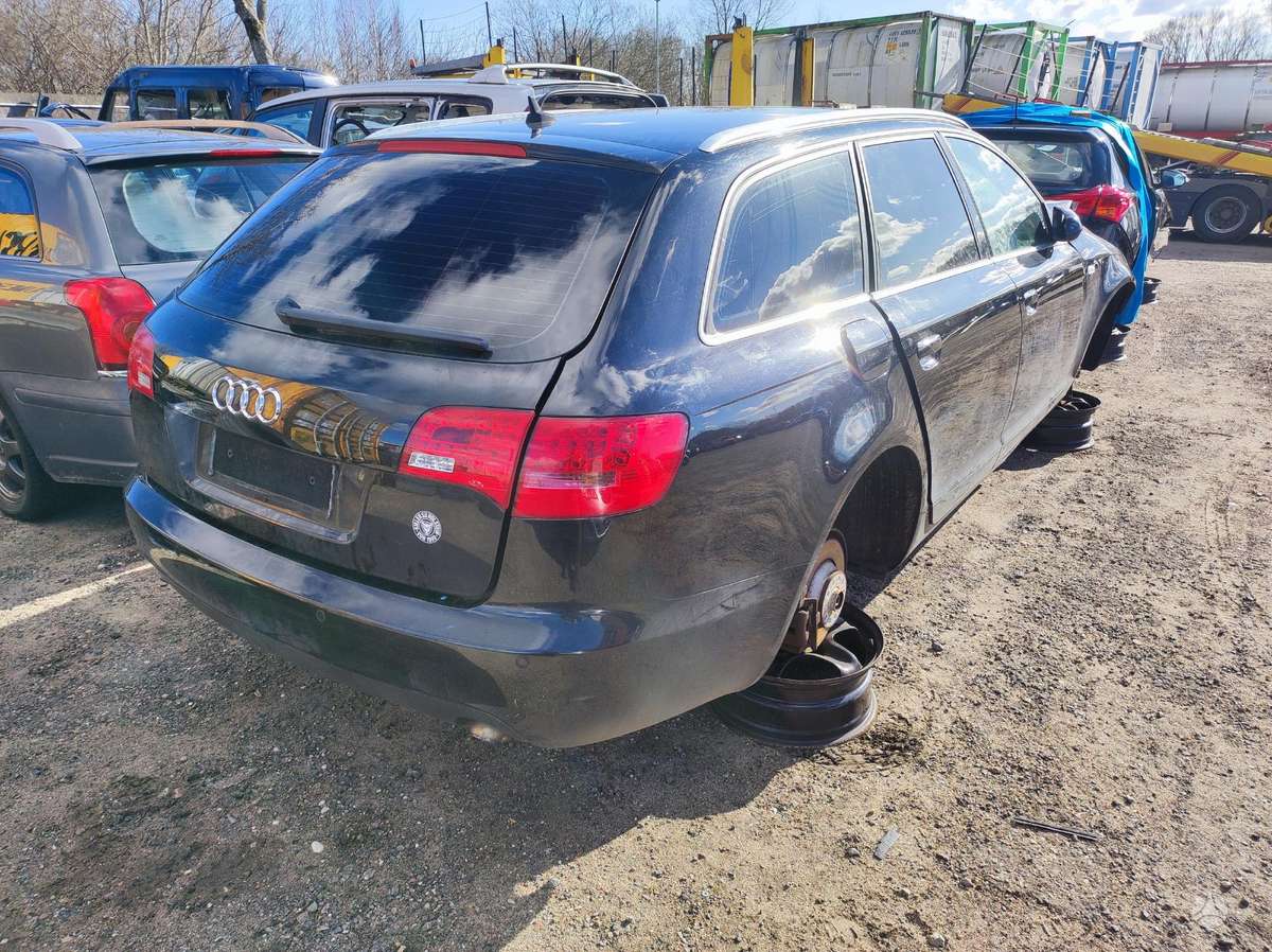 Audi A6 dalimis. Dirbame nuo 8h iki 17h