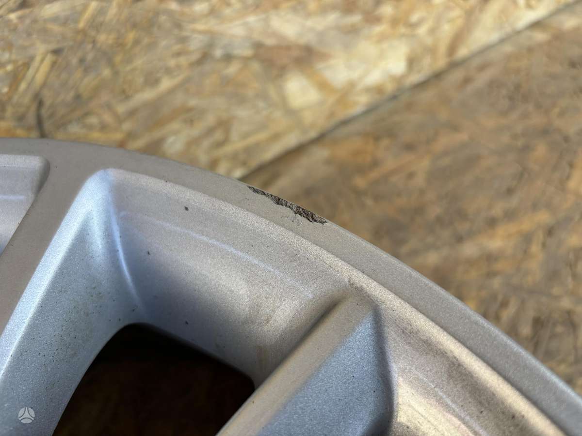 BMW 5 serija, 6863419, Cen23301