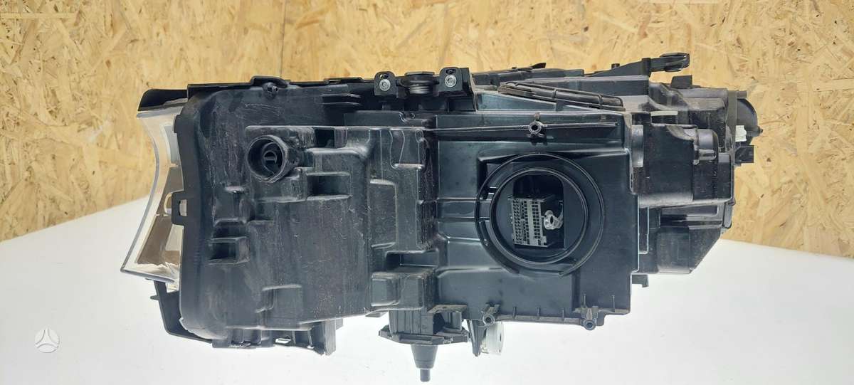 BMW 5 serija, 8499122, Cen23304