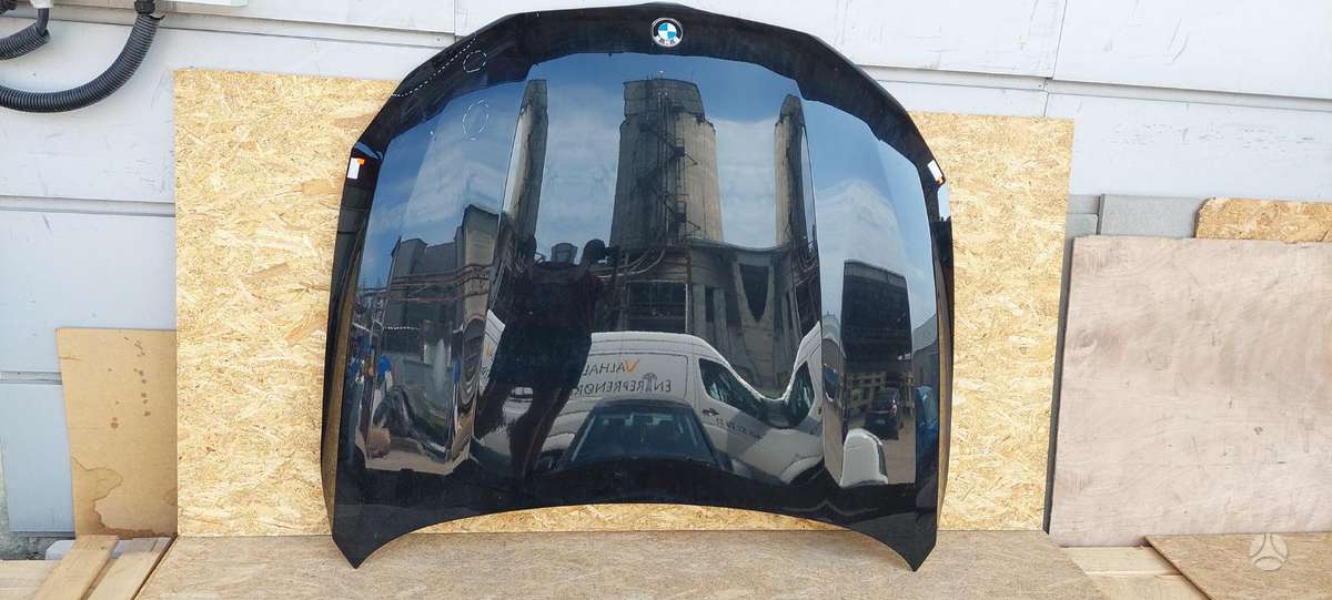 BMW 7 serija Cen23306
