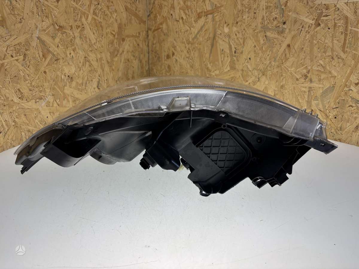 Toyota Auris, 8113002A40, Cen23352