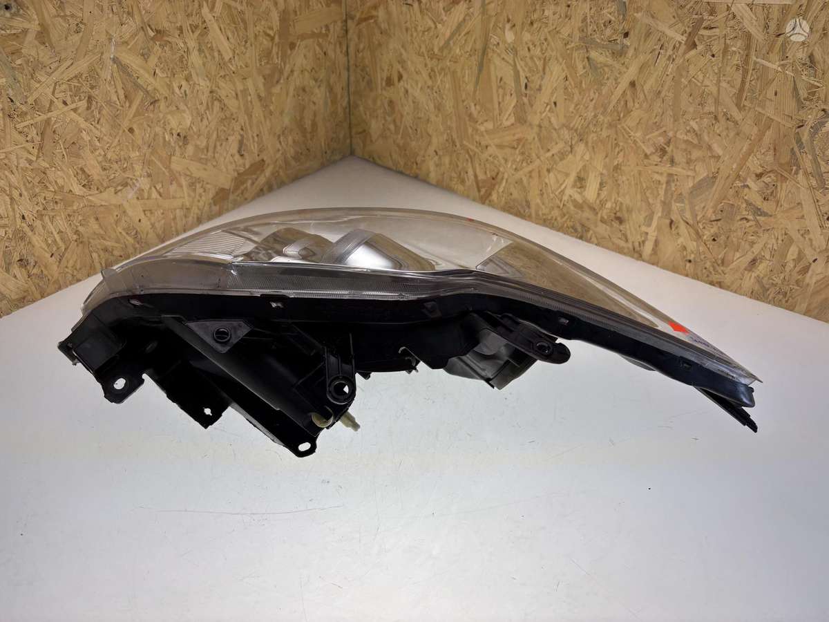 Toyota Auris, 8113002A40, Cen23352