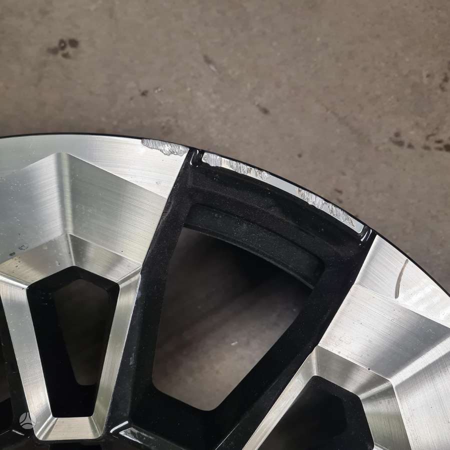 BMW XM(09), light alloy, R23