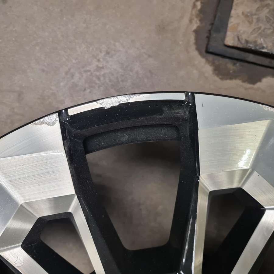 BMW XM(09), light alloy, R23