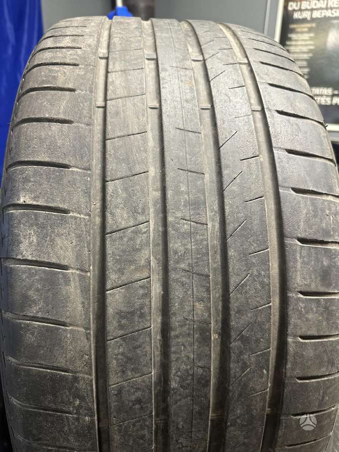 Bridgestone, vasarinės 285/40 R21