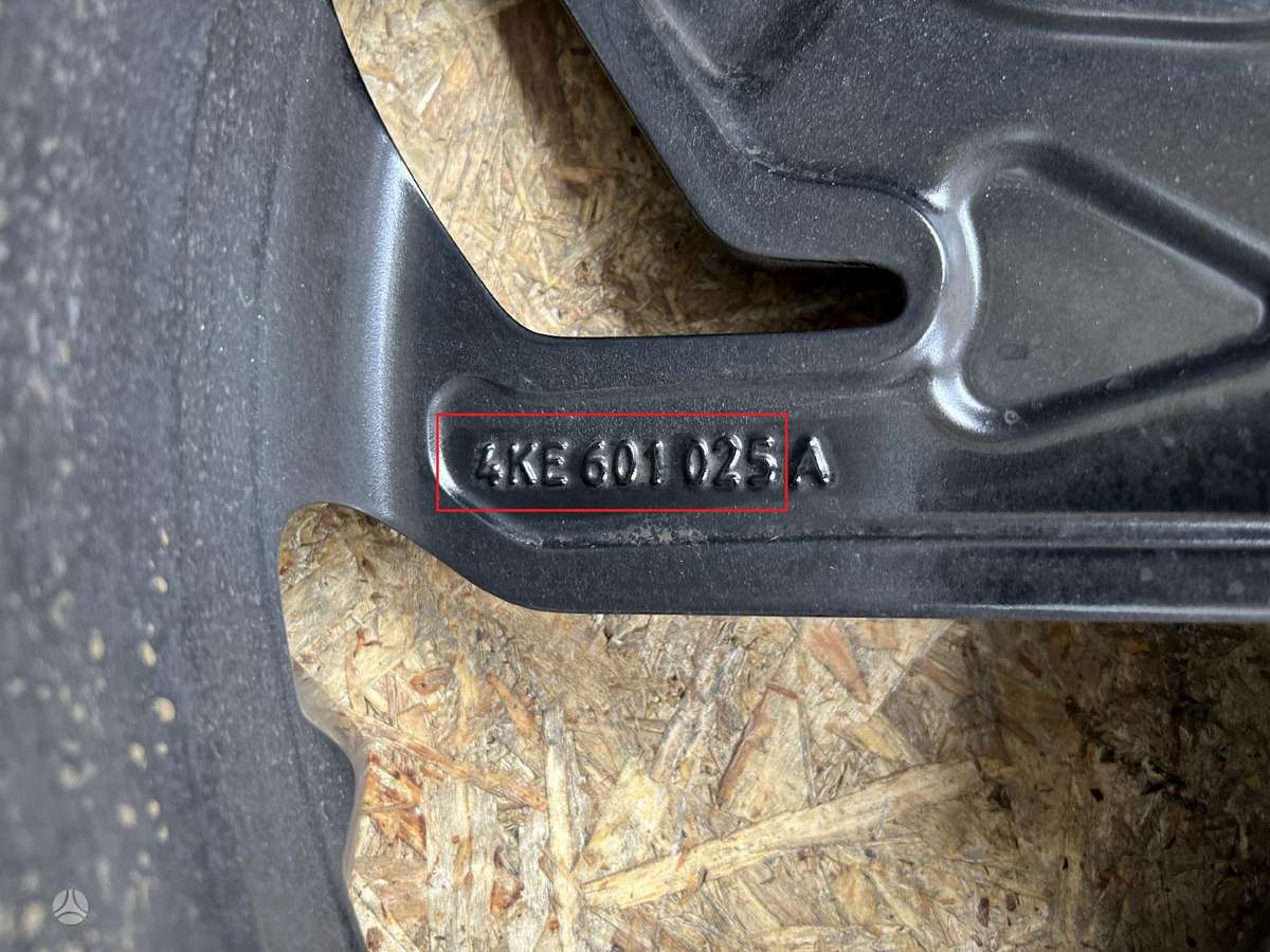 Audi Q8 e-tron, 4KE601025, Cen22315