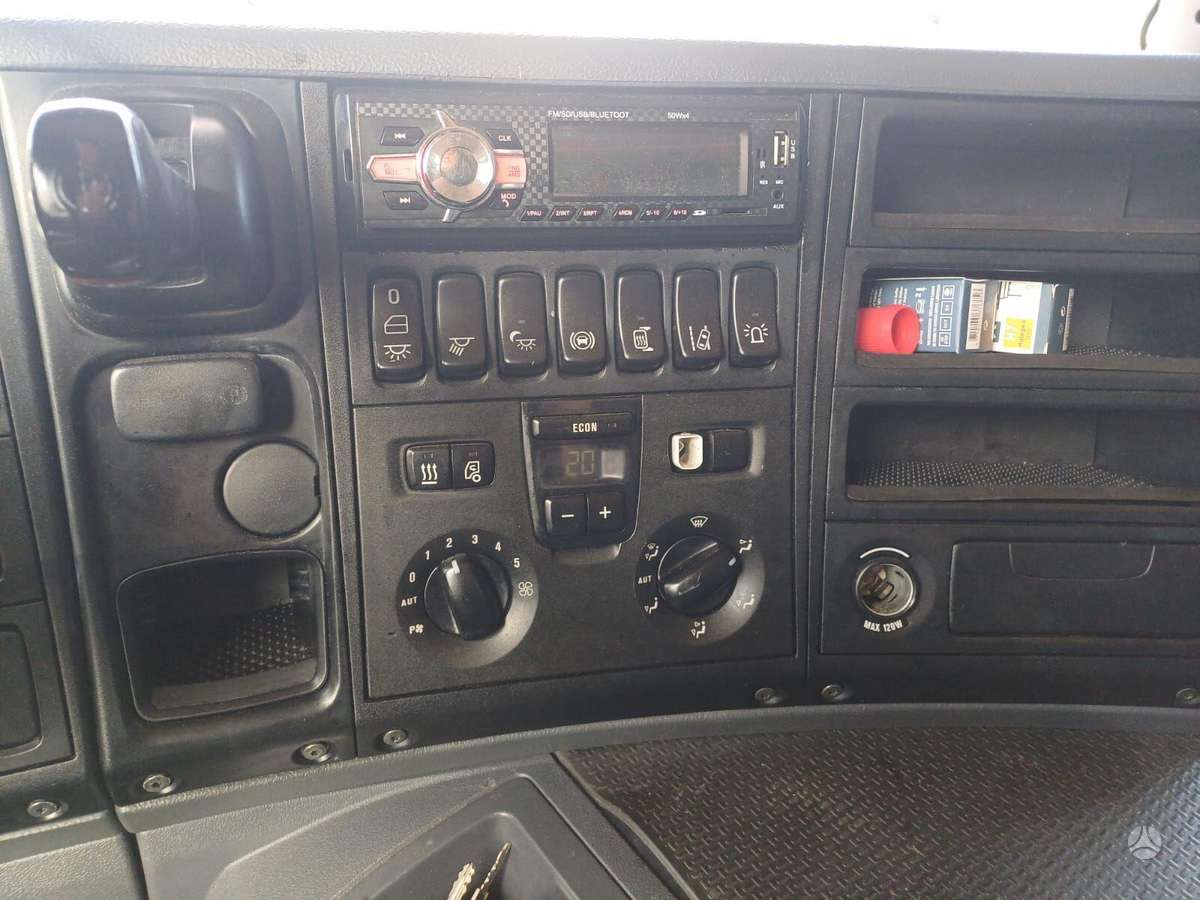 Scania + Kassbohrer 2004, auto transporters