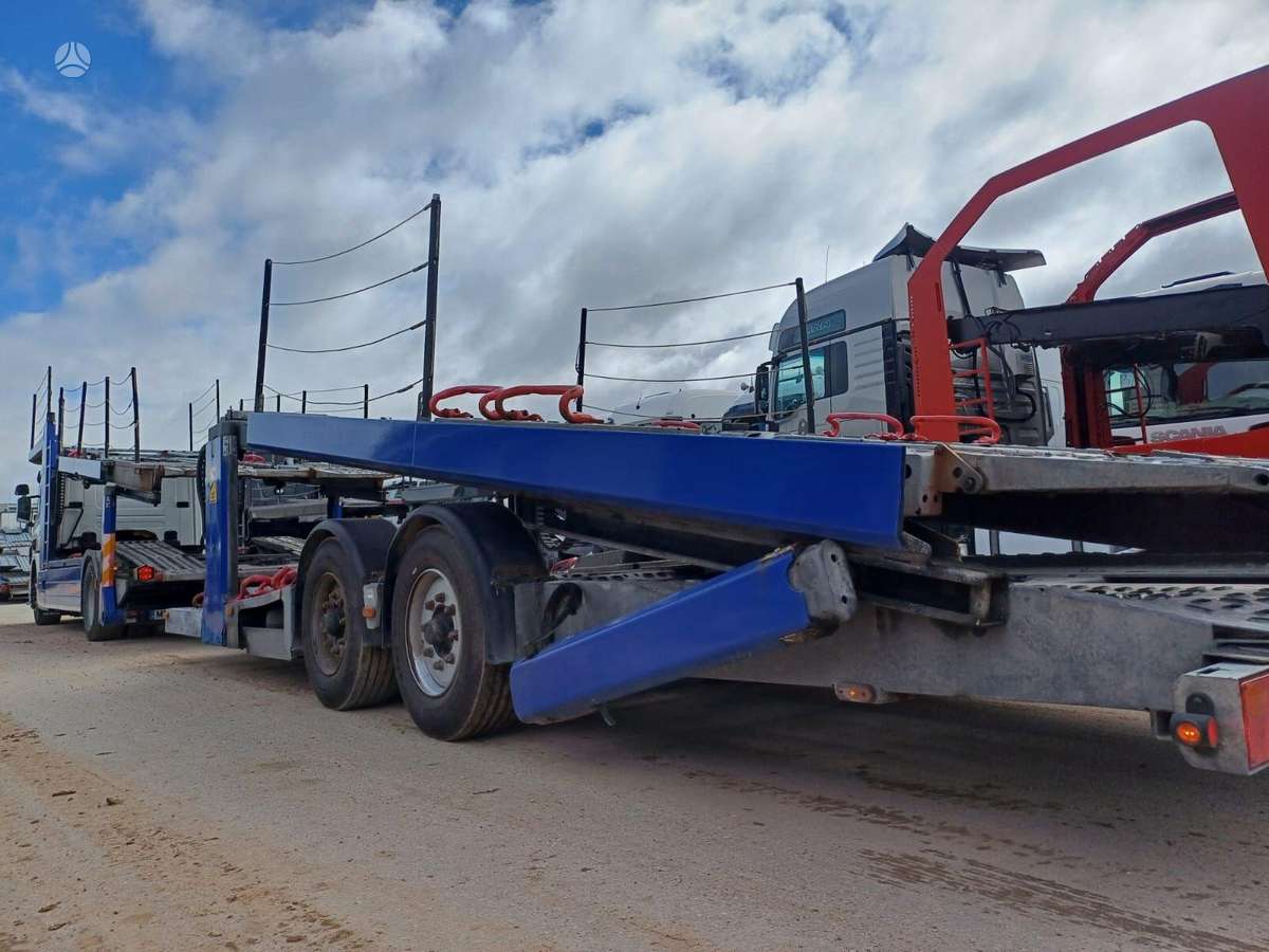 Scania + Kassbohrer 2005, auto transporters