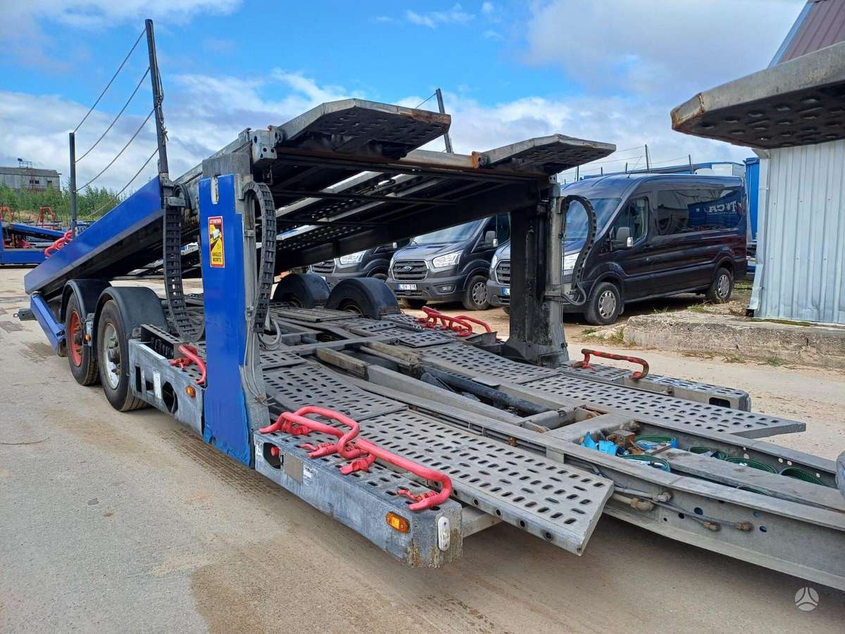 Scania + Kassbohrer 2005, auto transporters