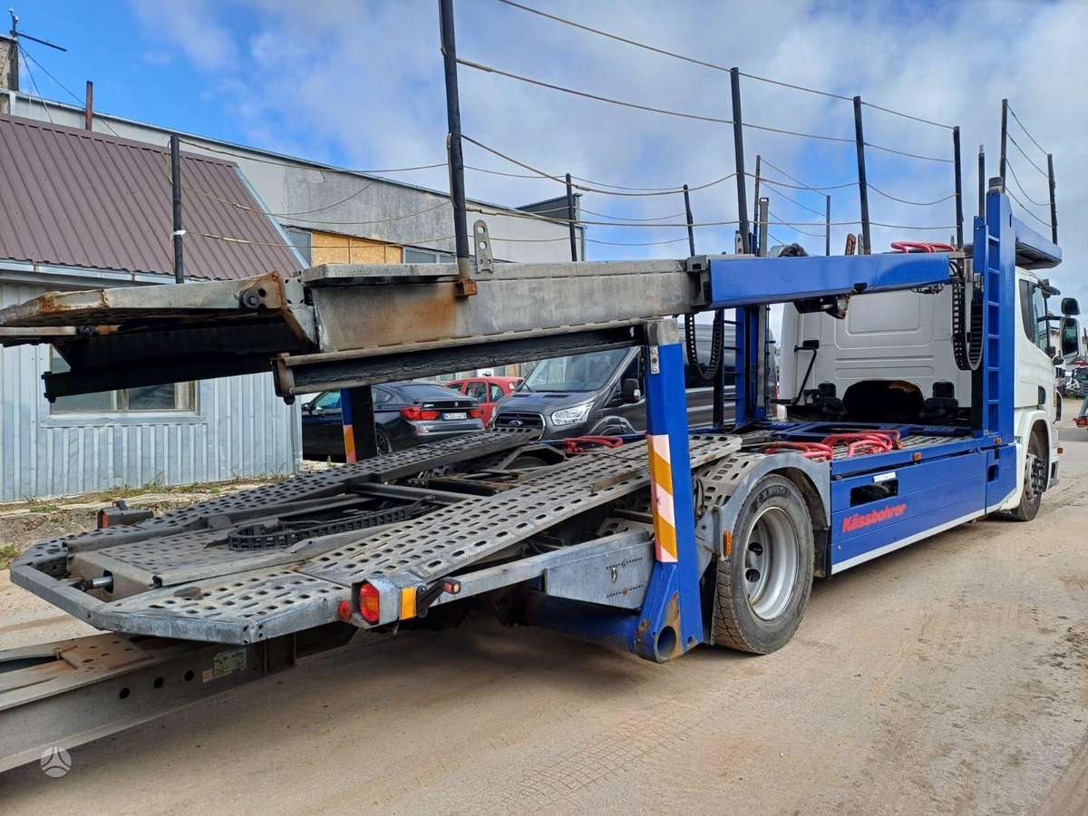 Scania + Kassbohrer 2005, auto transporters