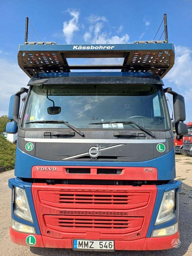 Volvo + Kassbohrer 2014, auto transporters