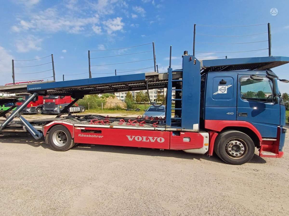 Volvo + Kassbohrer 2014, auto transporters