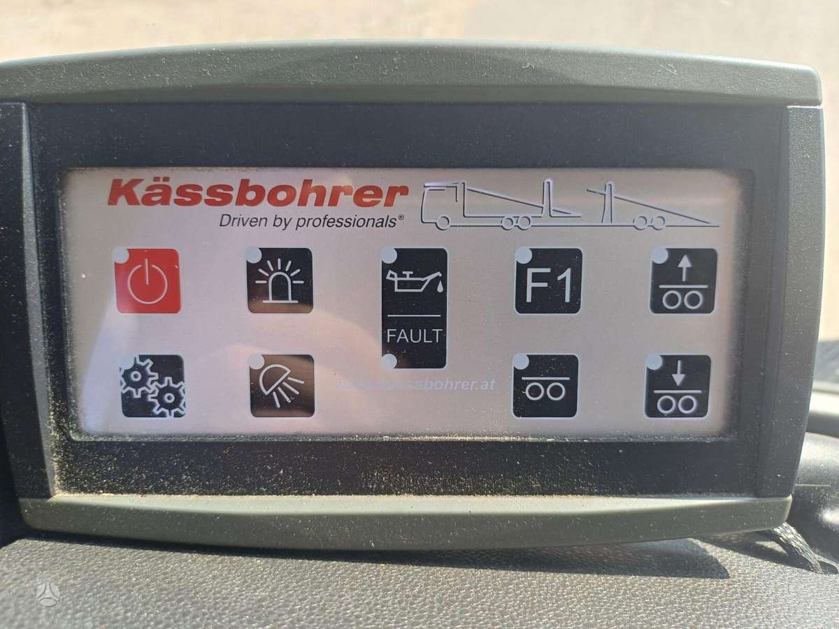 Volvo + Kassbohrer 2014, auto transporters