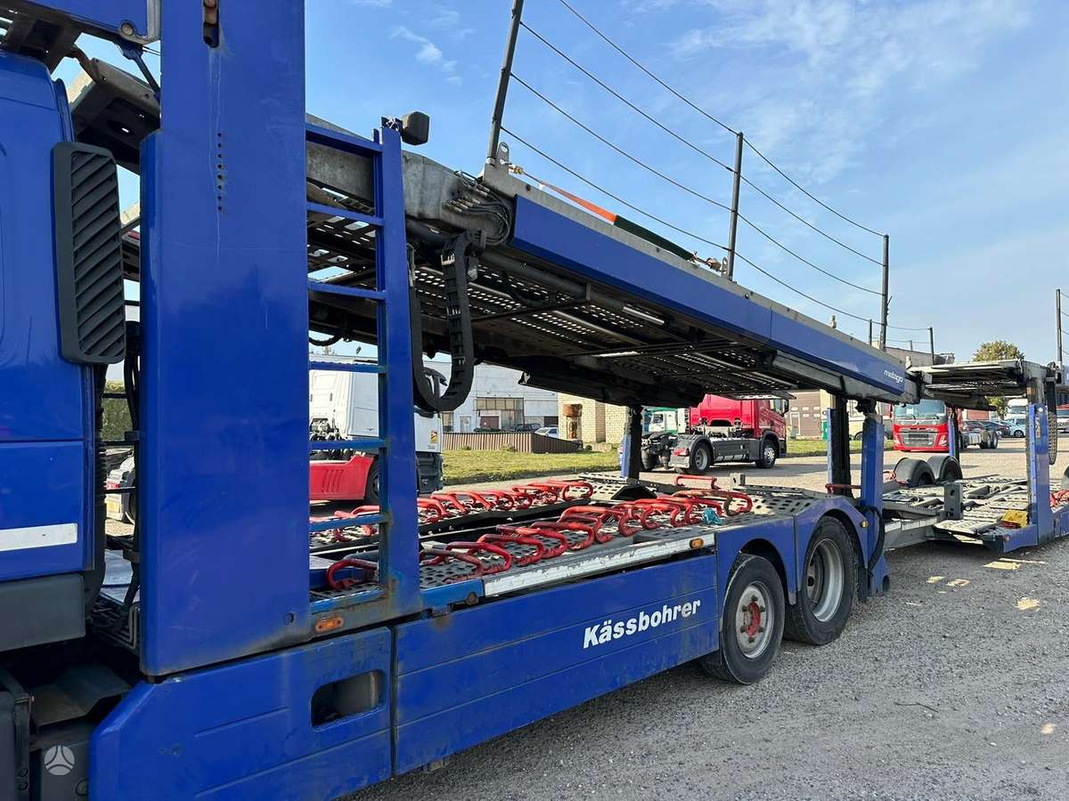 Volvo + KASSBOHRER 2012, auto transporters