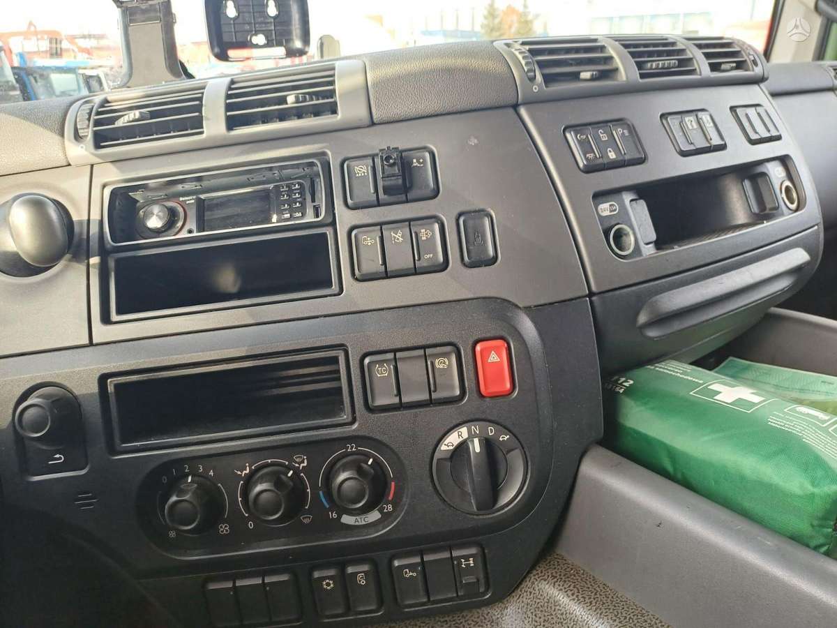 DAF + LOHR 2007, auto vedēji