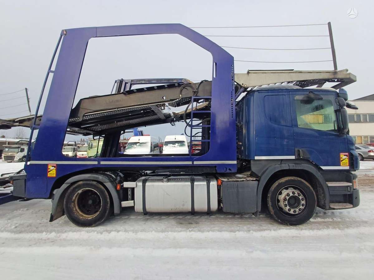 Scania + LOHR 2004, auto vedēji
