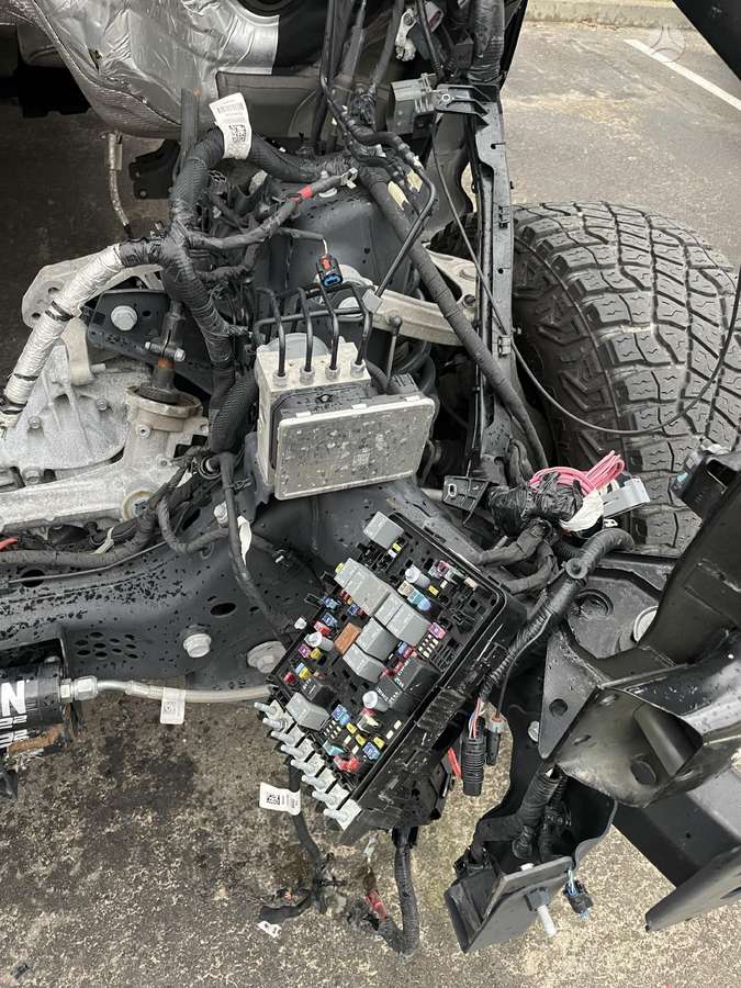 Dodge Ram 6 2 trx dalys