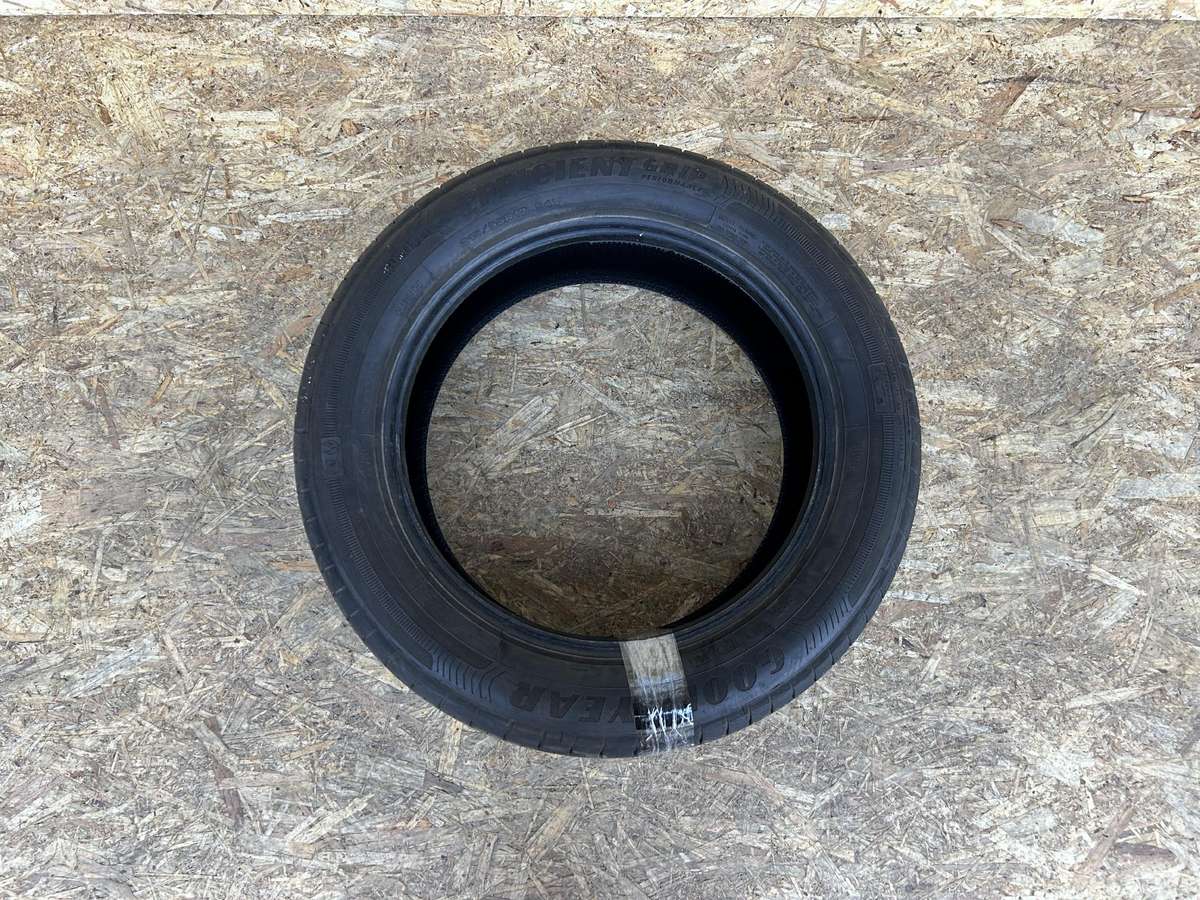 Goodyear Efficient GRIP Performance, летние 215/55 R17