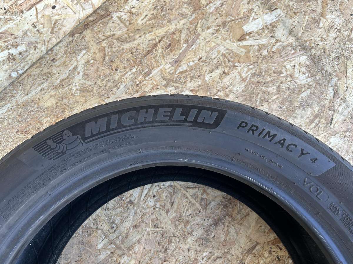Michelin Primacy 4, summer 215/55 R18