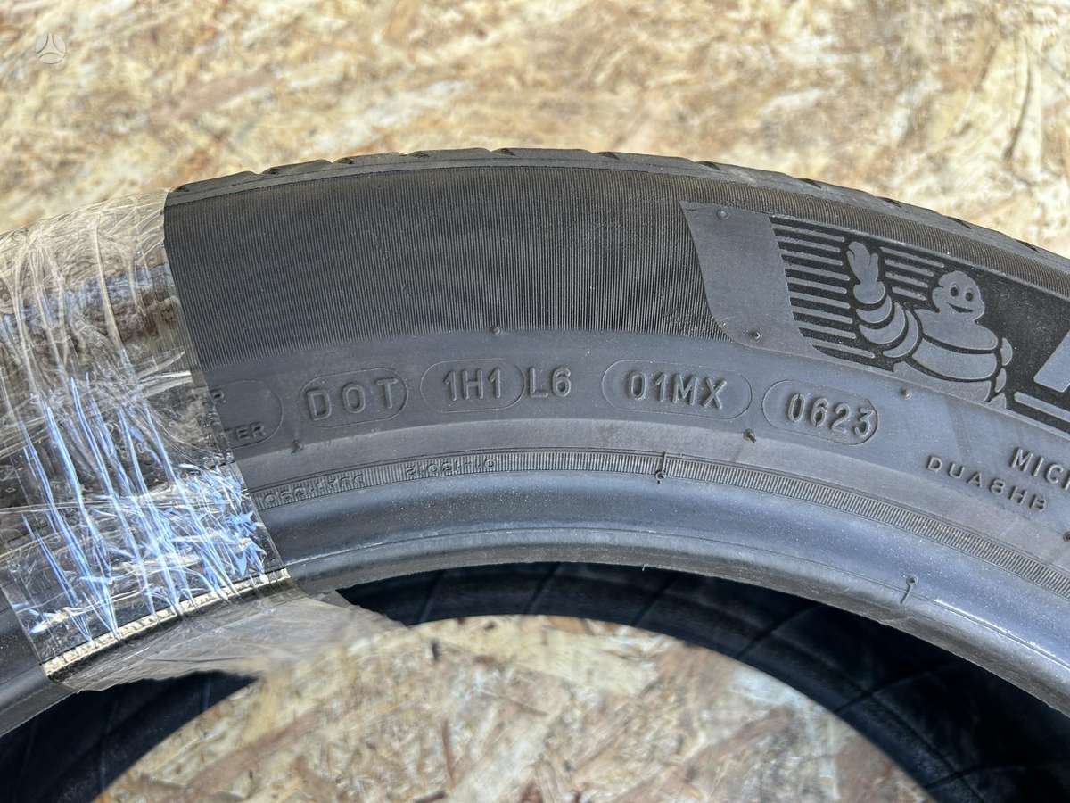 Michelin Primacy 4, summer 215/55 R18