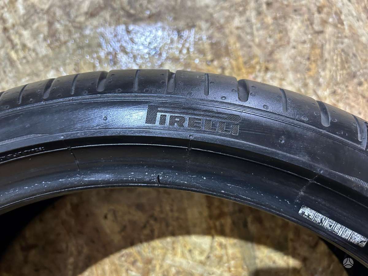 Pirelli P Zero, summer 205/40 R18