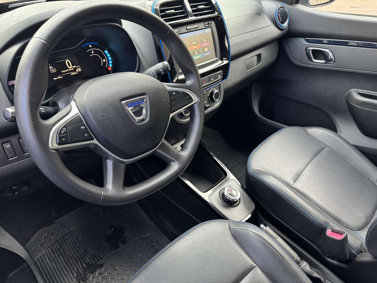Dacia Spring, 33 kWh, hatchback