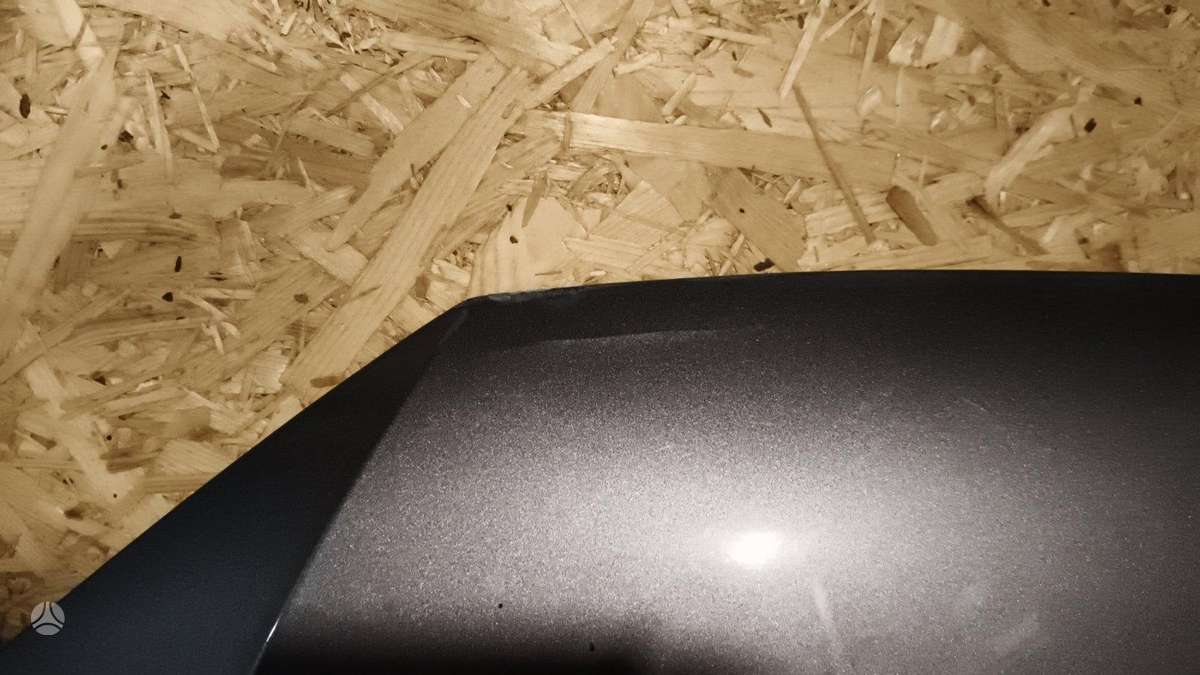 Volvo XC60 kėbulo dalys