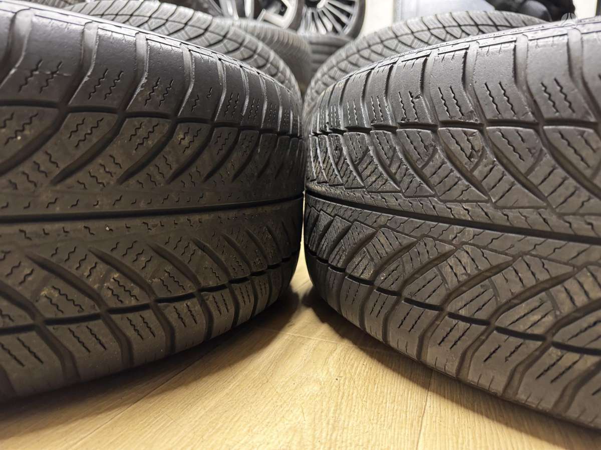 MINI Cooper su padangomis, light alloy, R17