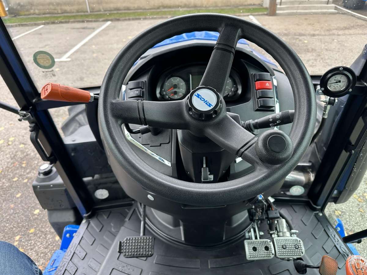 Solis S90 XL su krautuvu, тракторы