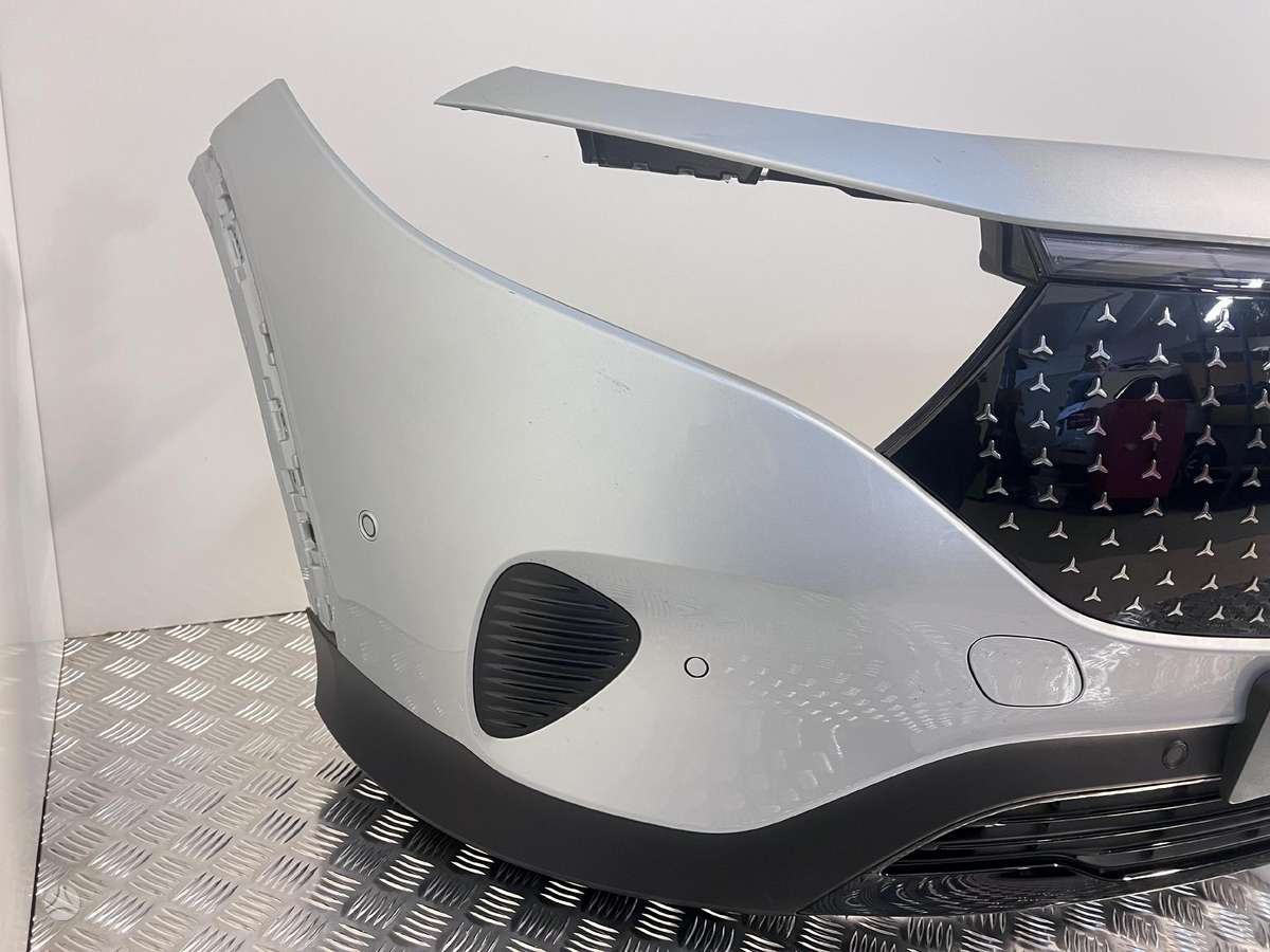 Mercedes-Benz EQB bumpers