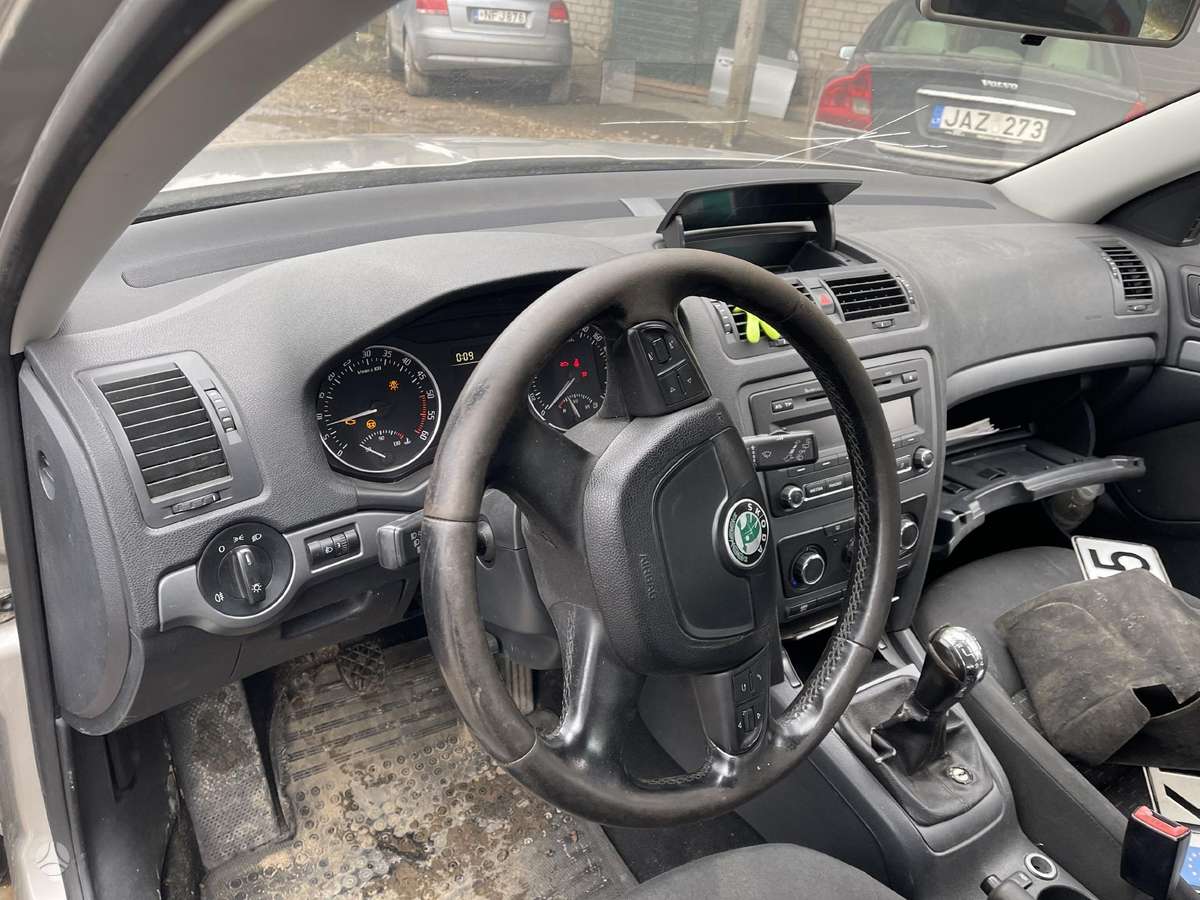 Skoda Octavia по частям
