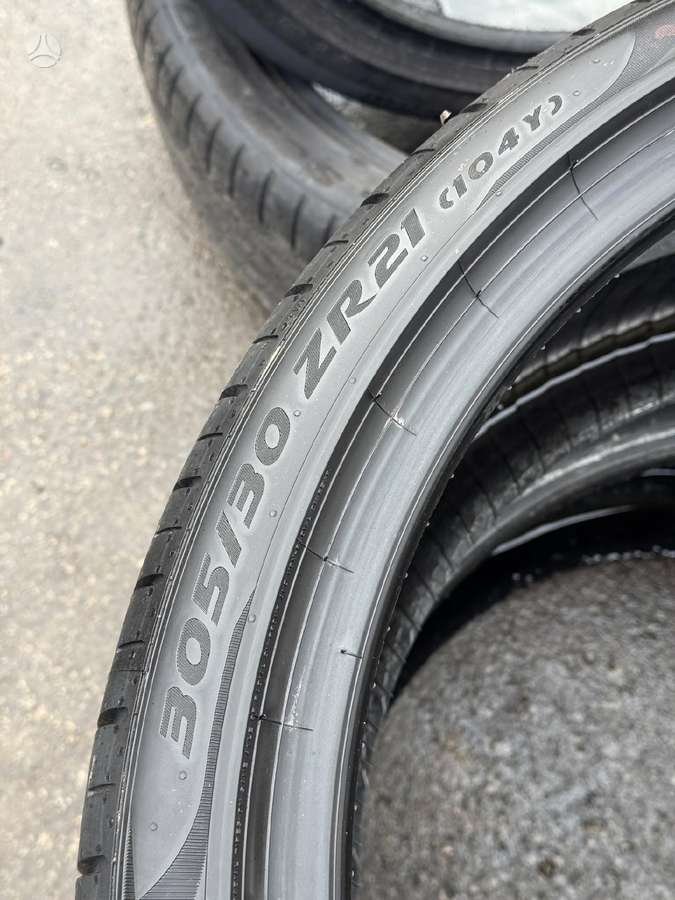 Pirelli P ZERO PZ4 PNCS, летние 305/30 R21