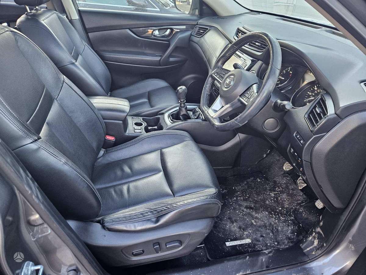 Nissan X-Trail по частям