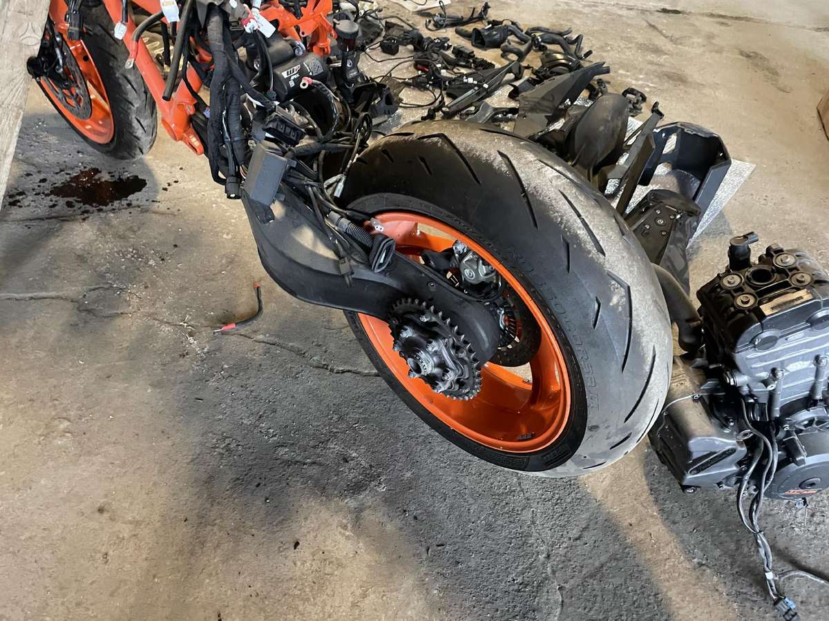KTM Super Duke, спортбайки / superbikes