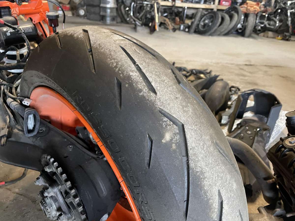 KTM Super Duke, спортбайки / superbikes