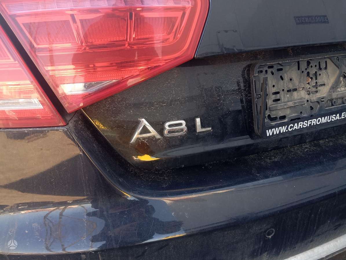 Audi A8 L