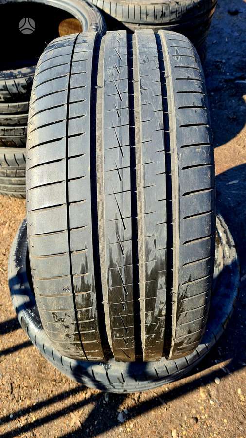 Vredestein, vasarinės 255/35 R19
