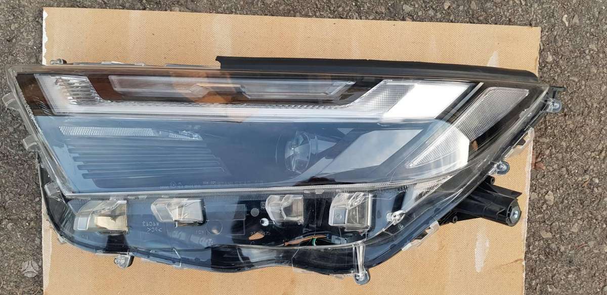 Toyota RAV4 детали кузова
