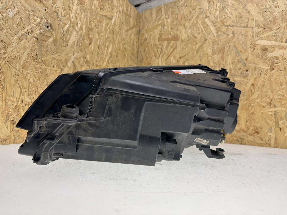 Skoda Karoq, 57B941016D, Cen23435