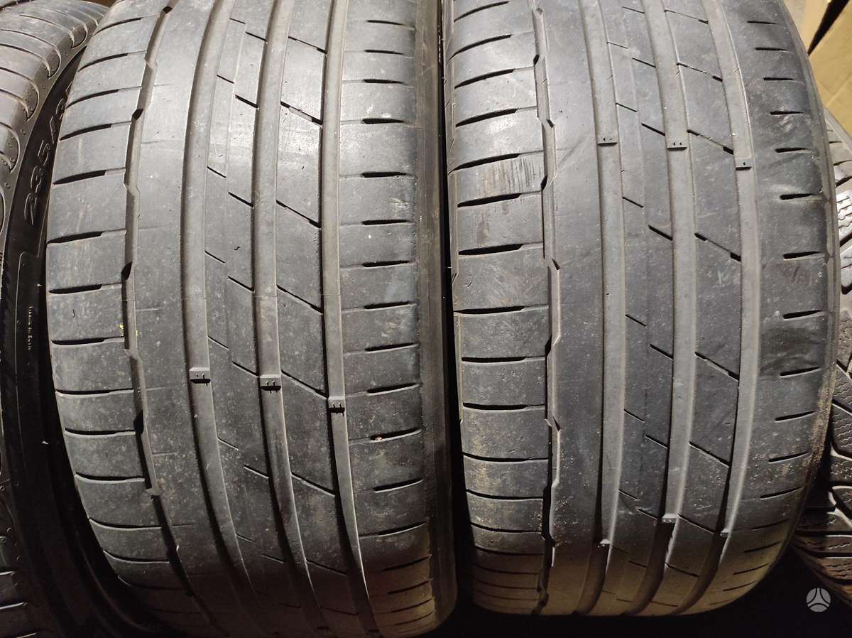 Continental, летние 235/35 R19