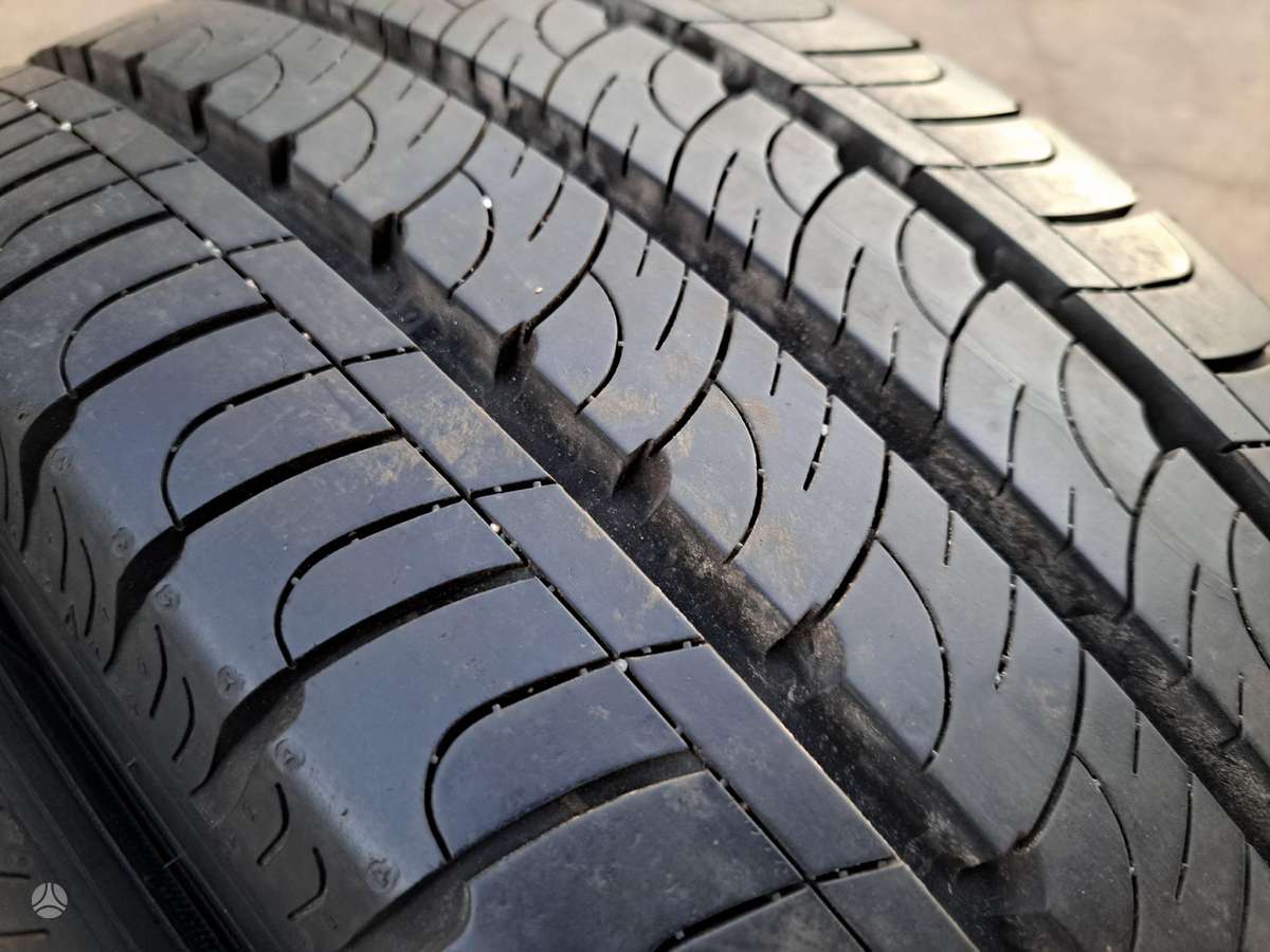 Goodyear Efficient Grip 2020-21', летние 215/65 R16