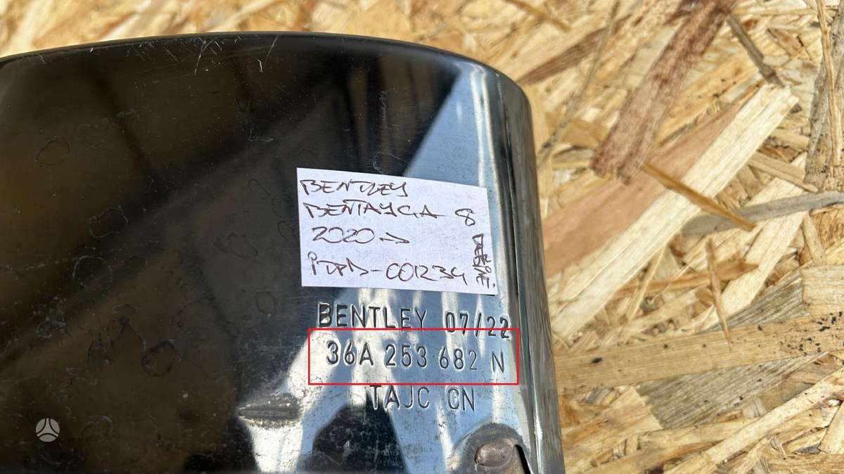 Bentley Bentayga, 36A253682N, Cen21392