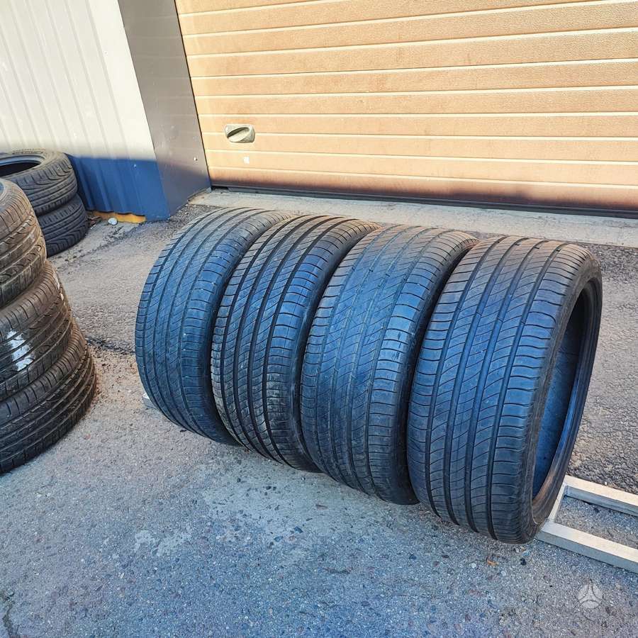 Michelin Primacy 4, vasarinės 235/40 R19