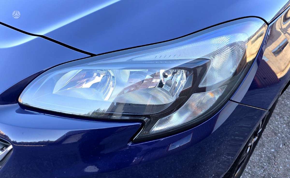 Opel Corsa, 1.3 l., Хэтчбек