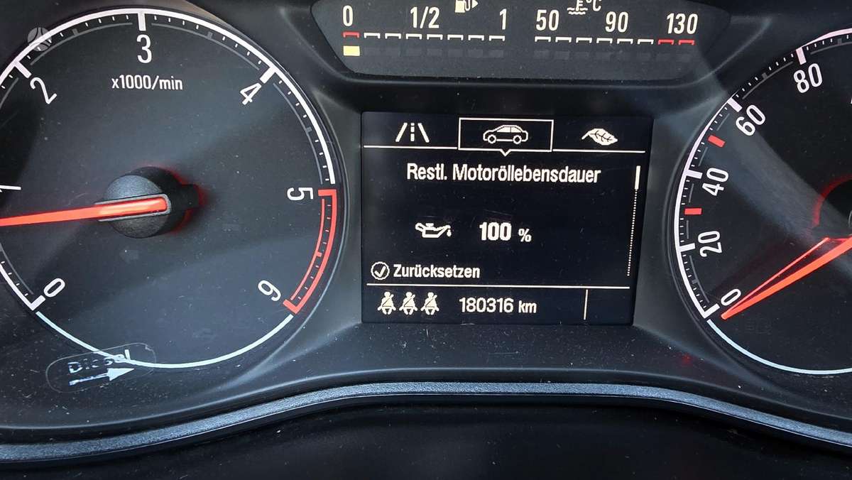 Opel Corsa, 1.3 l., Хэтчбек