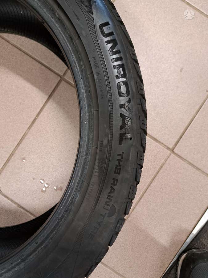 Uniroyal, universalios 225/45 R17