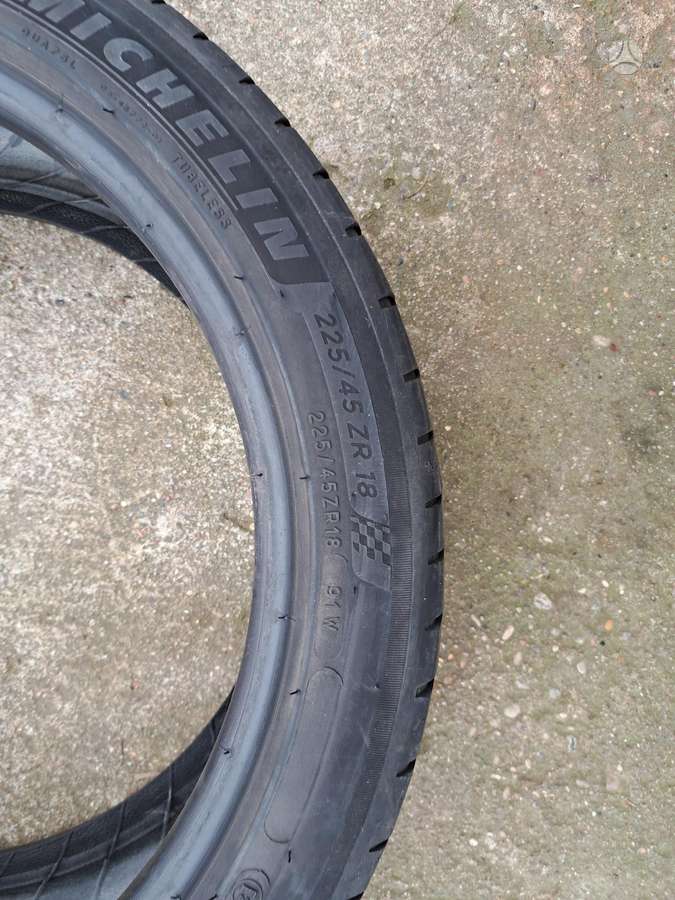 Michelin, summer 225/45 R18